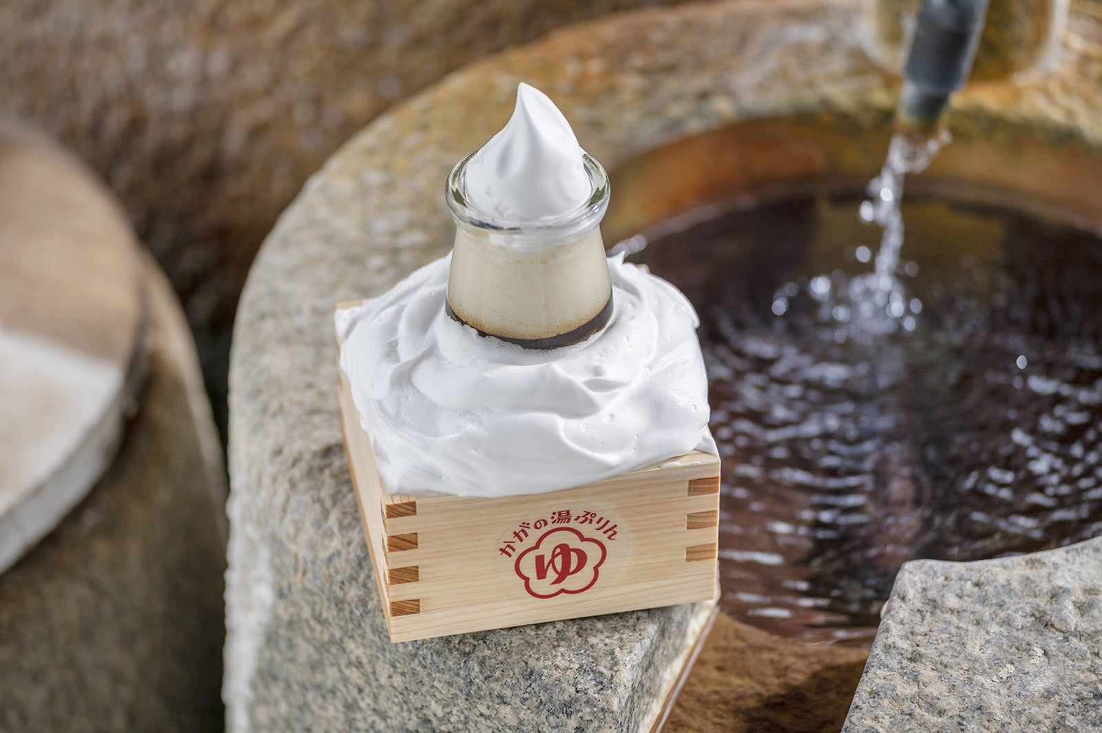 泡泡泡ぷりん／画像提供：有限会社カモデ