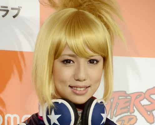 丸高愛実、初コスプレ披露「谷間見えちゃってますけど」