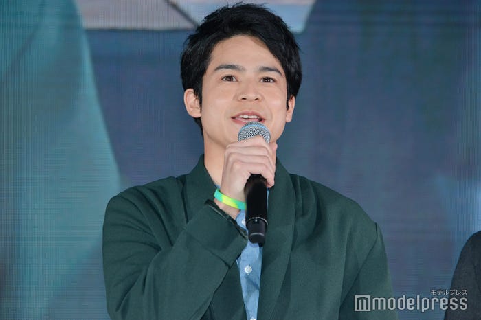 菅谷哲也(C)モデルプレス