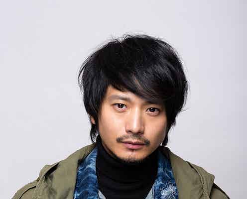 向井理、髭姿で“元歌手のちょい悪男”に オリジナル楽曲も披露<約束のステージ~時を駆けるふたりの歌~>