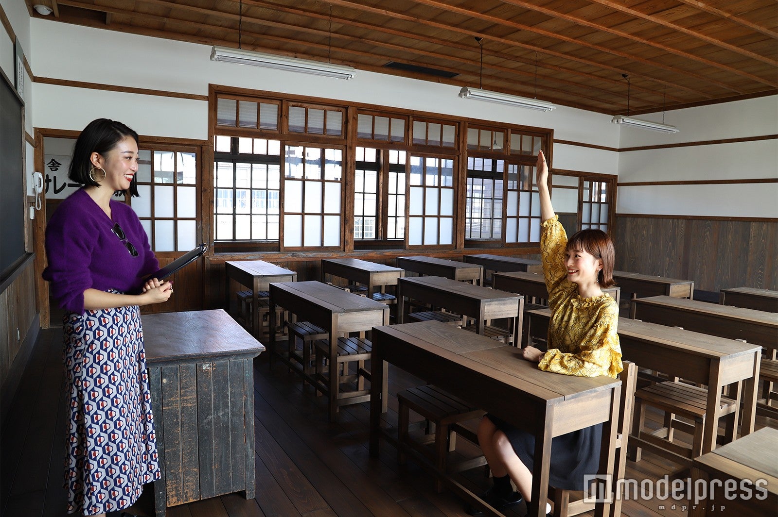 束の間、学生時代に戻れるレトロ空間（C）モデルプレス