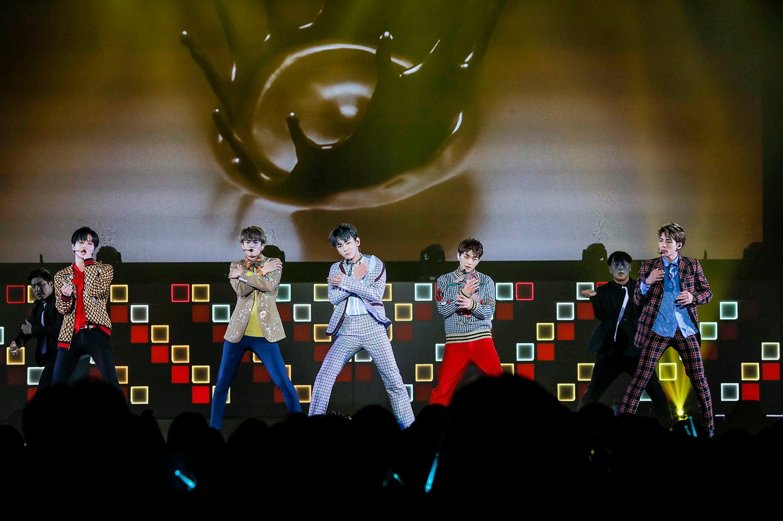 SHINee“日本初上陸”に4万5千人熱狂　パフォーマンス＆ファッションで虜に