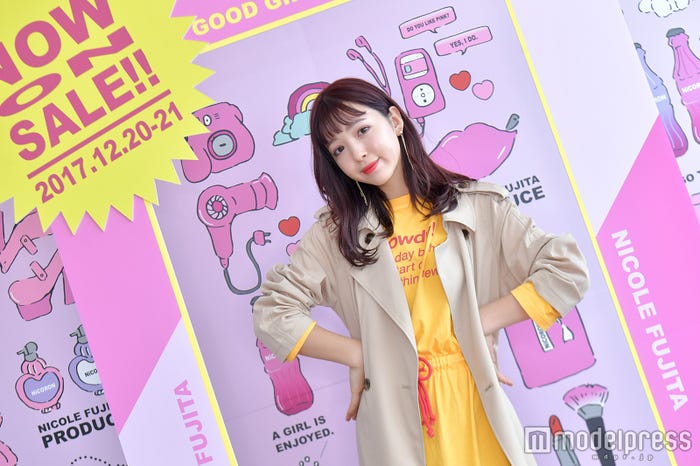 可愛いフォトブースでも撮影/藤田ニコル(にこるん)(C)モデルプレス