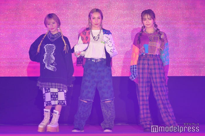 まりな、ありしゃん、さおりん/ヘラヘラ三銃士