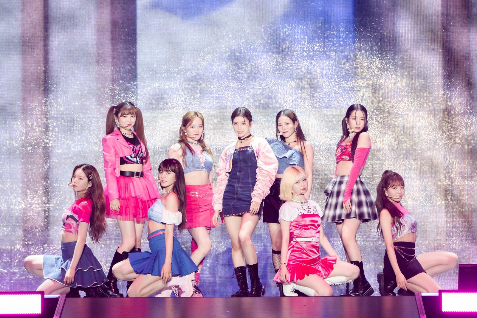 NiziU、初ドーム公演決定 デビューから2年の快挙にマコ「いまだに信じられない」＜ライブレポ＞