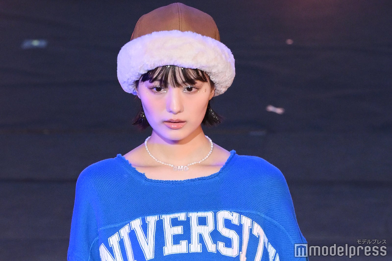 鶴嶋乃愛、美鎖骨輝く 鮮やかなフェスファッション＜TGC フェス 山梨 2023＞