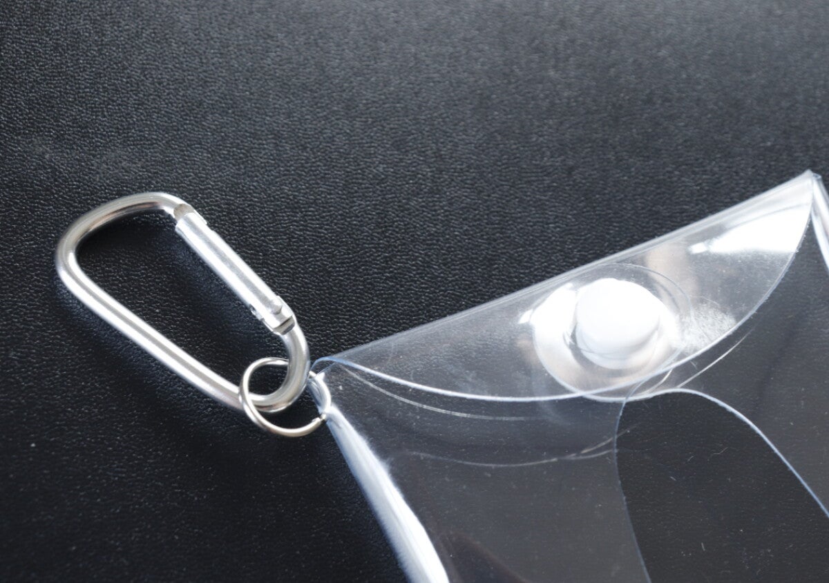 100均で見つけたポーチ…「こう見えて実は機能的！」バッグに付けるお守り的グッズ