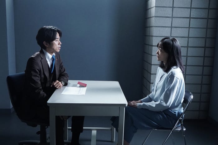井ノ原快彦、佐藤江梨子「特捜9 season7」第6話より(C)テレビ朝日