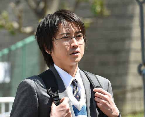 「リバース」“深瀬くん”(藤原竜也)「乗らないでぇぇ~!!」の衝撃、ド下手スキップに職場で号泣…“ダサ可愛い”くてクセになる魅力