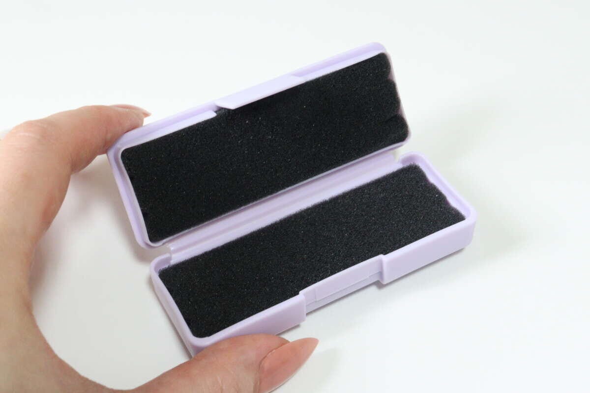 セリア クッション付きアクセサリーケース セリアのクッション付きアクセサリーケース