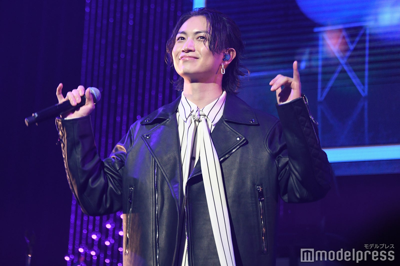 「Melody」歌う綱啓永（C）モデルプレス