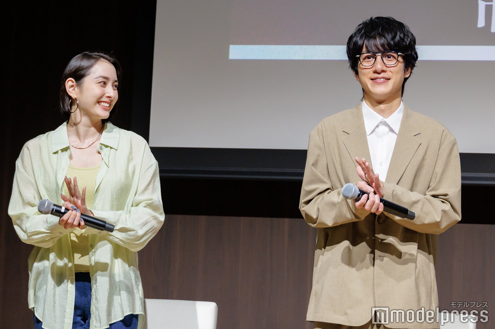 早見あかり、溝端淳平（C）モデルプレス