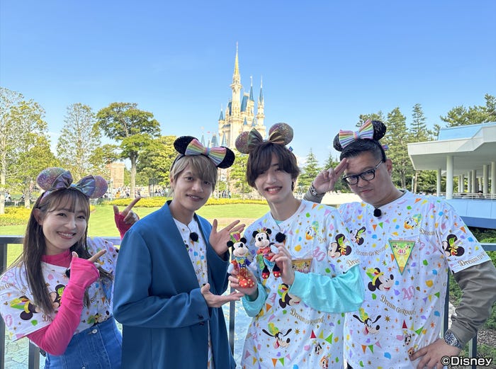 (左から)大沢あかね、長谷川忍、道枝駿佑、中間淳太(C)日本テレビ
