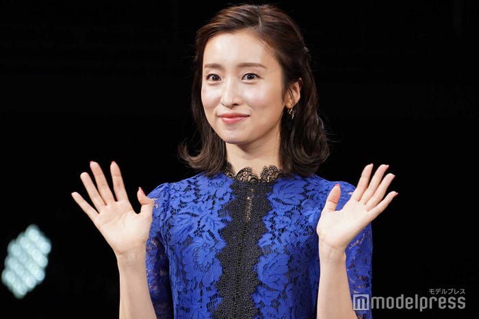 梅田彩佳(C)モデルプレス