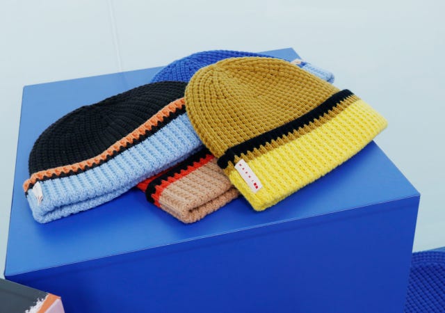 ユニクロ　MARNI　マル二　2022　ポップコーンニットビーニー