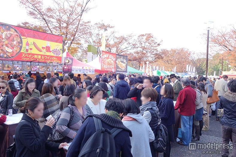 飲食ブース／画像提供：フィエスタ・デ・エスパーニャ2015実行委員会