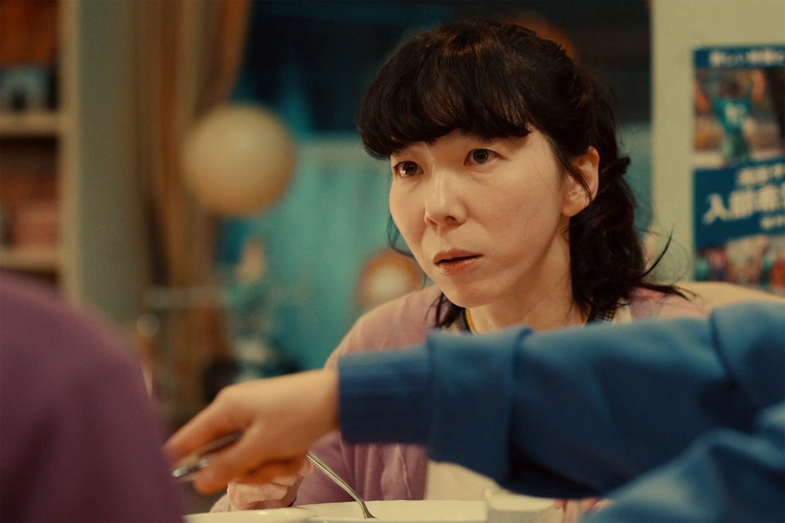 平岩紙「ホットスポット」第6話（C）日本テレビ