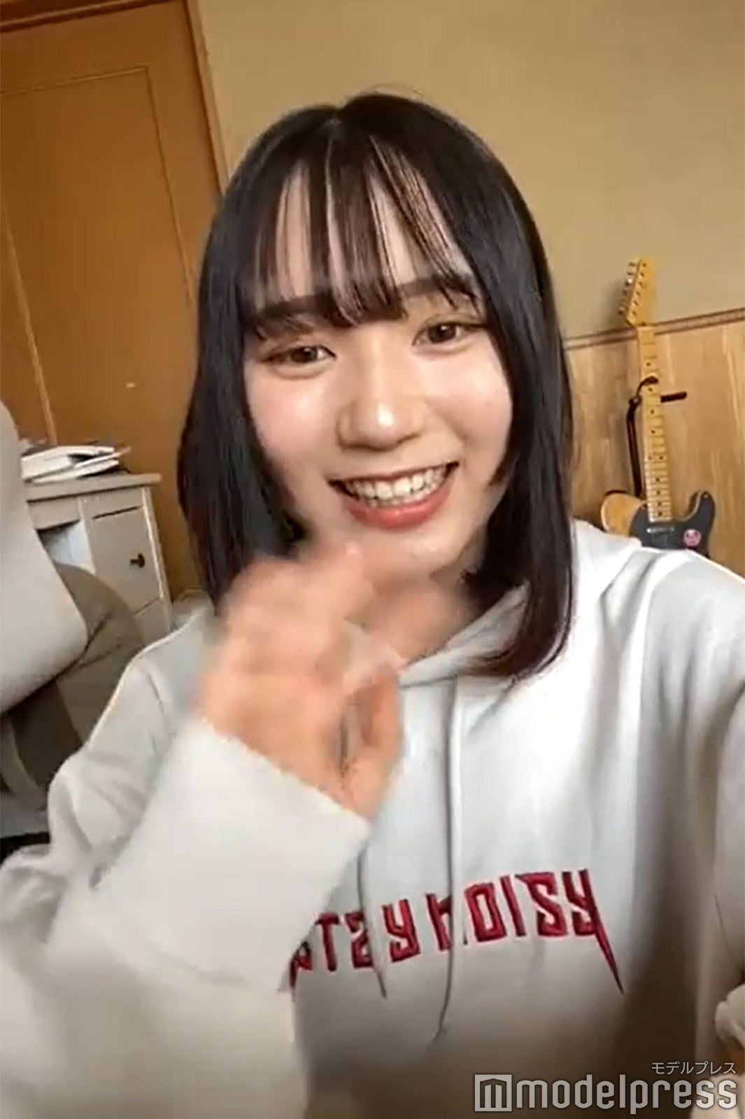 くろがねさら（C）モデルプレス