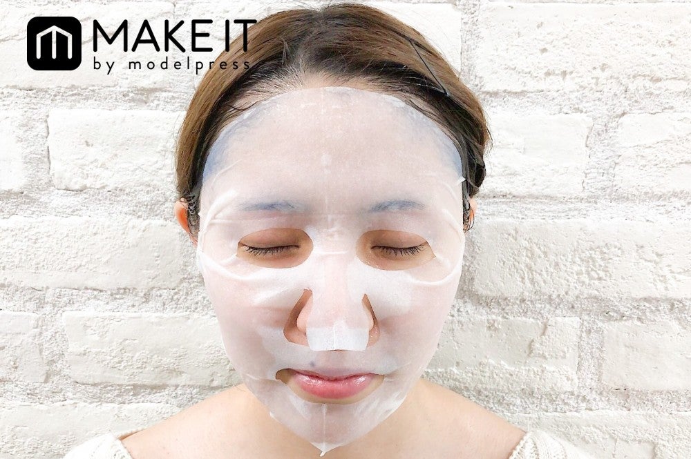 透明白肌／ホワイトマスク N 使用 (C)メイクイット