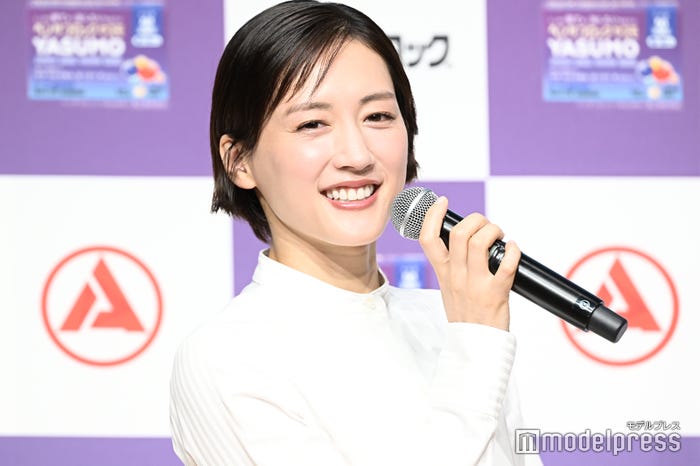 綾瀬はるか(C)モデルプレス