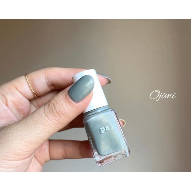 paネイルを使った秋のニュアンスネイル