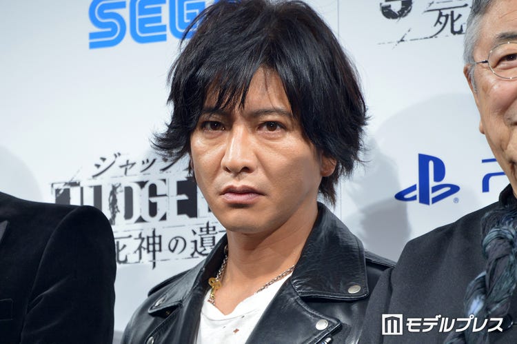 木村拓哉 初のゲーム主演に 照れる キャラに寄せた格好 で会見サプライズ登場 Judge Eyes 死神の遺言 2018年12月13日発売 モデルプレス