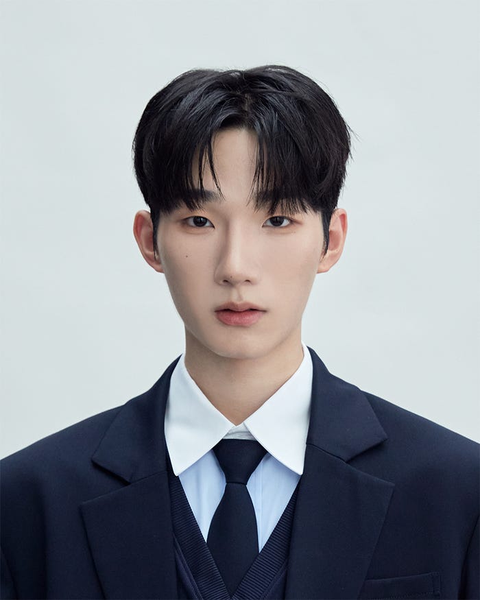 キム・ドフンC)SLL Joongang Co.,Ltd all rights reserved.(C)SLL Joongang Co.,Ltd all rights reserved.