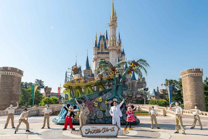 ミッキーマウス、木村佳乃、斉藤慎二、ミニーマウス/ドナルドダック(上)(C)2021 Disney Enterprises, Inc. All Rights Reserved.