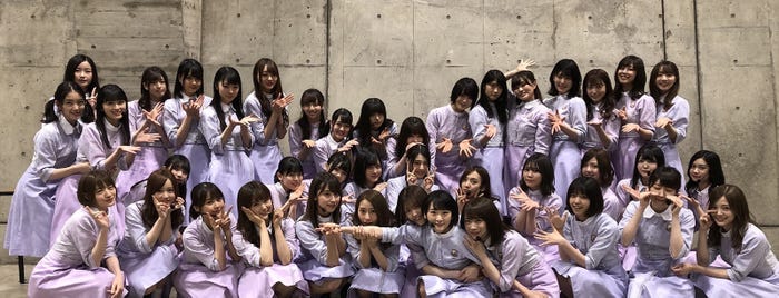 乃木坂46集合写真/生駒里奈オフィシャルブログより