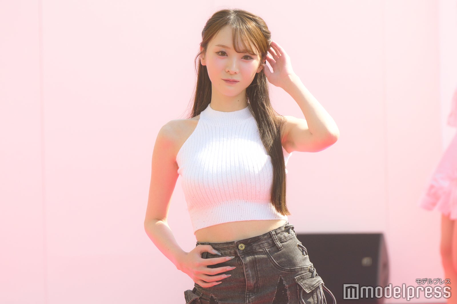 （C）モデルプレス