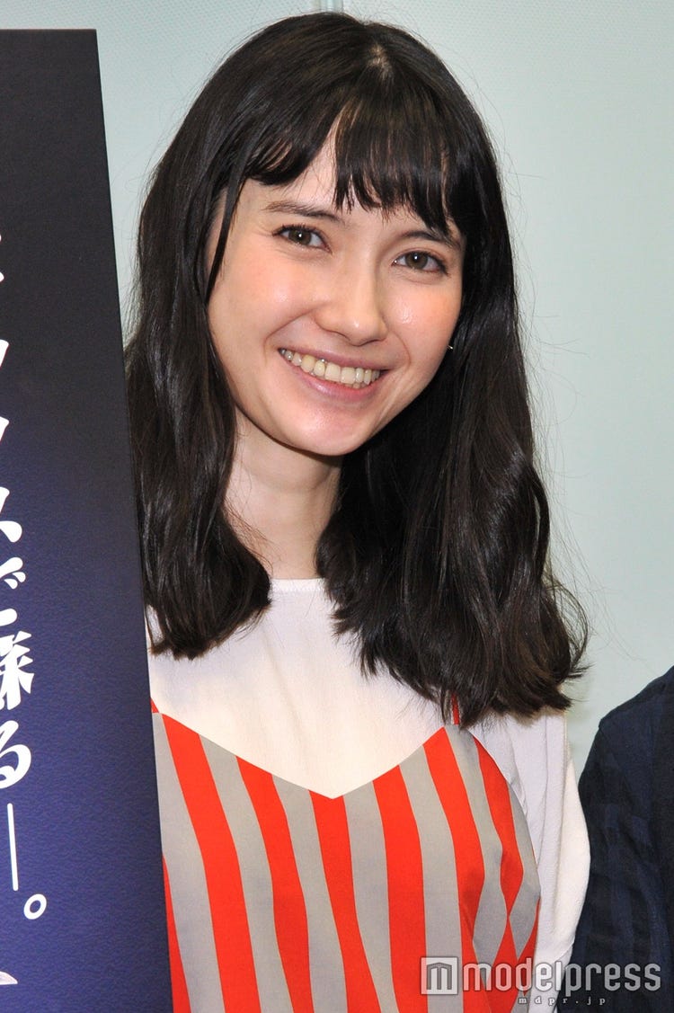 市川紗椰 憧れ との対面でド緊張 ひどかった モデルプレス 市川紗椰 憧れ との対面でド緊張 ひどかった モデルプレス