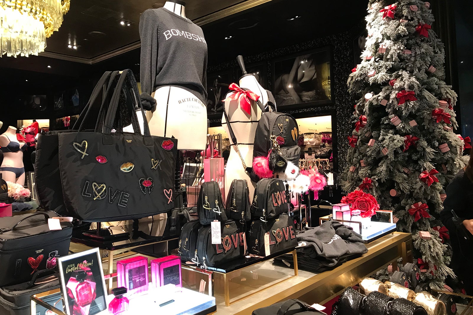 「ヴィクトリアズ・シークレット」上海旗艦店