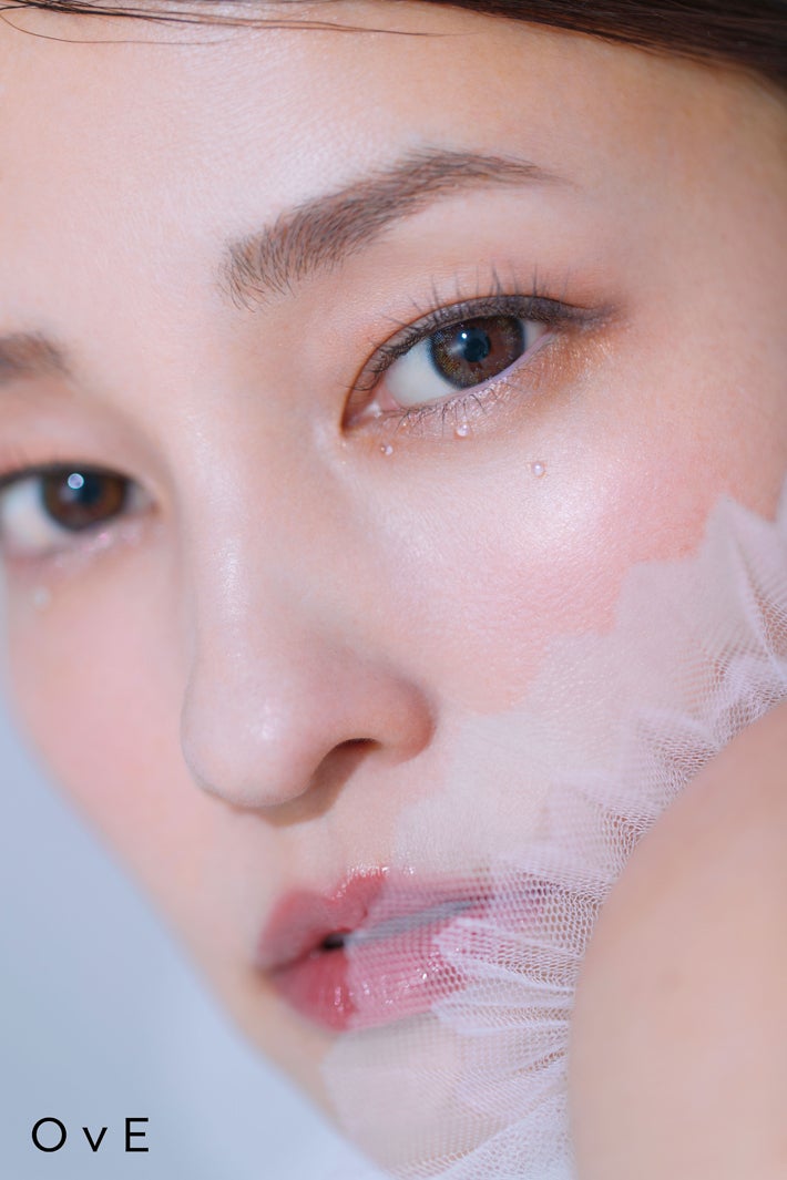 黒木メイサ（OvE 3装着）