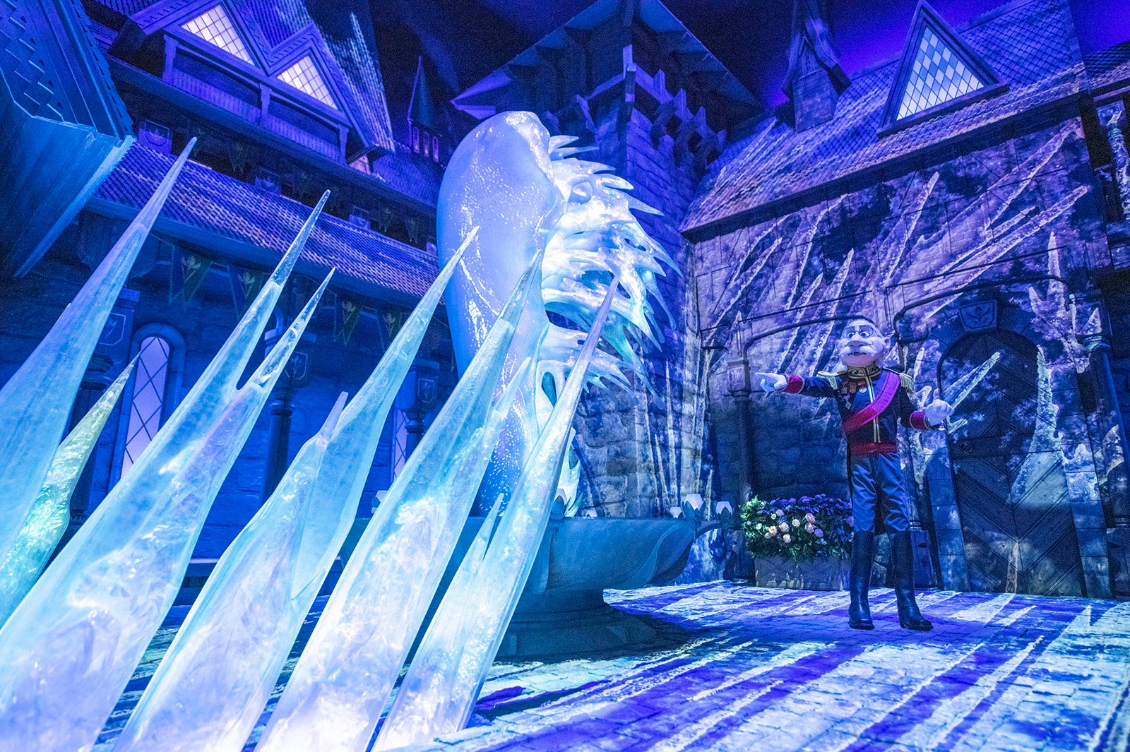 「フローズンキングダム」（C）Disney