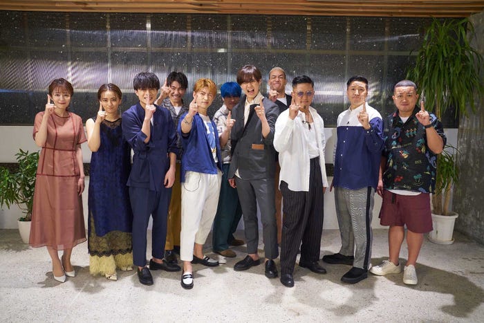 (左から)滝菜月アナウンサー、岡田結実、GENERATIONS from EXILE TRIBE、チョコレートプラネット(C)日本テレビ