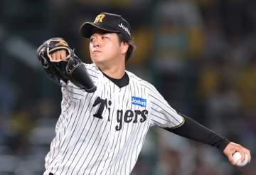 阪神・高橋が沢村賞受賞に喜び「もうダメかなと思った」も「まわりの人に感謝しかありません」
