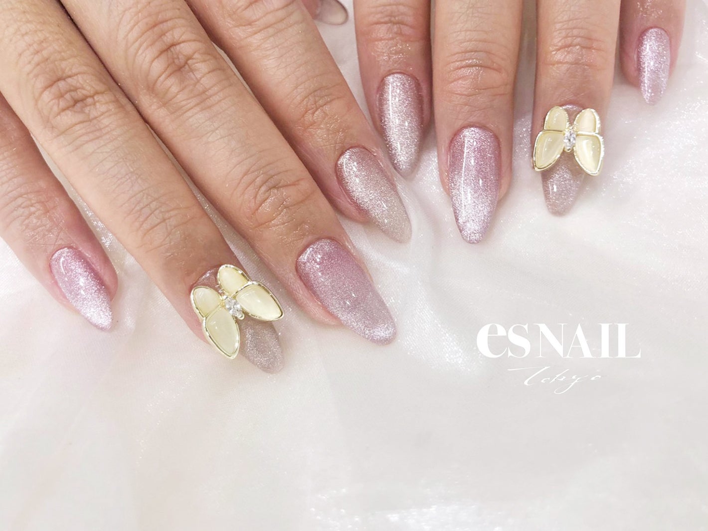 トレンド“蝶モチーフ”ネイル特集 指先から春満開【プレゼント企画あり】