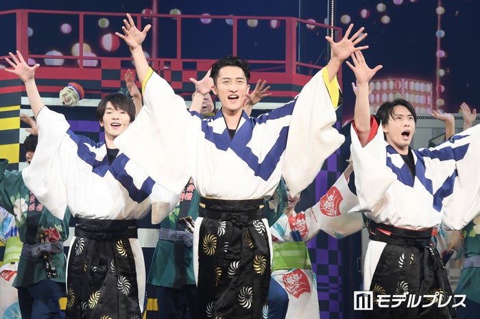 Snow Man岩本照・深澤辰哉・宮舘涼太の“らしさ”が進化「祭 GALA」で新たなエンタメ放つ