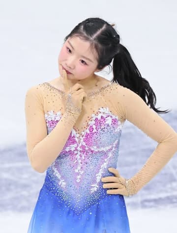 「等身大の姿も素敵」「私服も可愛い」17歳、中井亜美の雰囲気ガラリな登校姿に反響 定期試験で学校に「勉強にもしっかり取り組んでいたそうですよ」公式が投稿