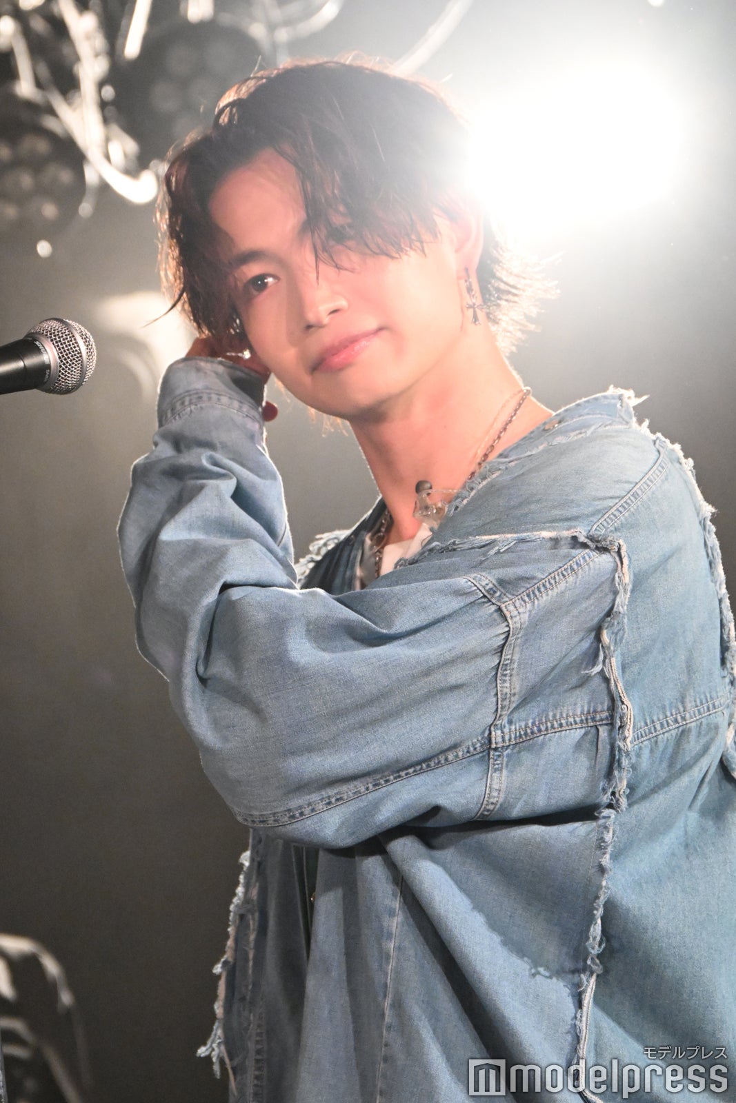 綱啓永（C）モデルプレス