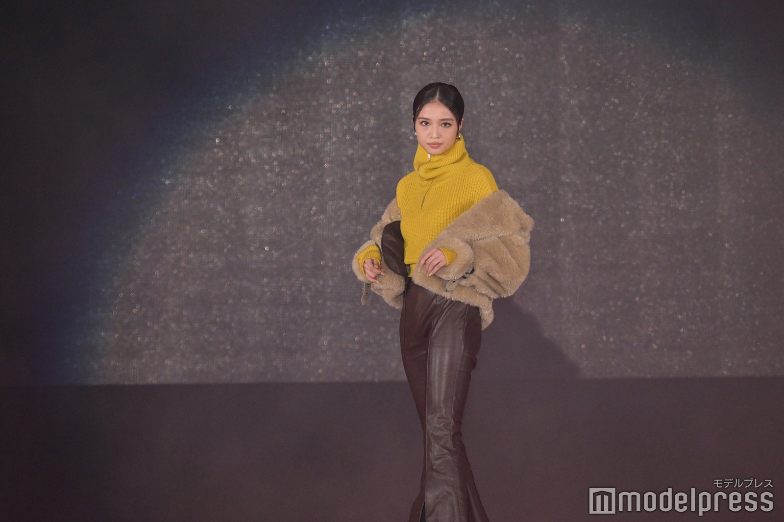 （C）モデルプレス