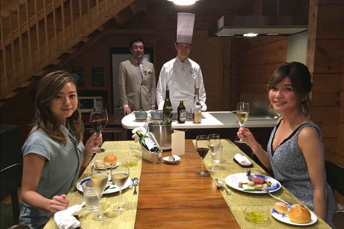 (左から)伊藤千晃、宇野実彩子/画像提供:TBS