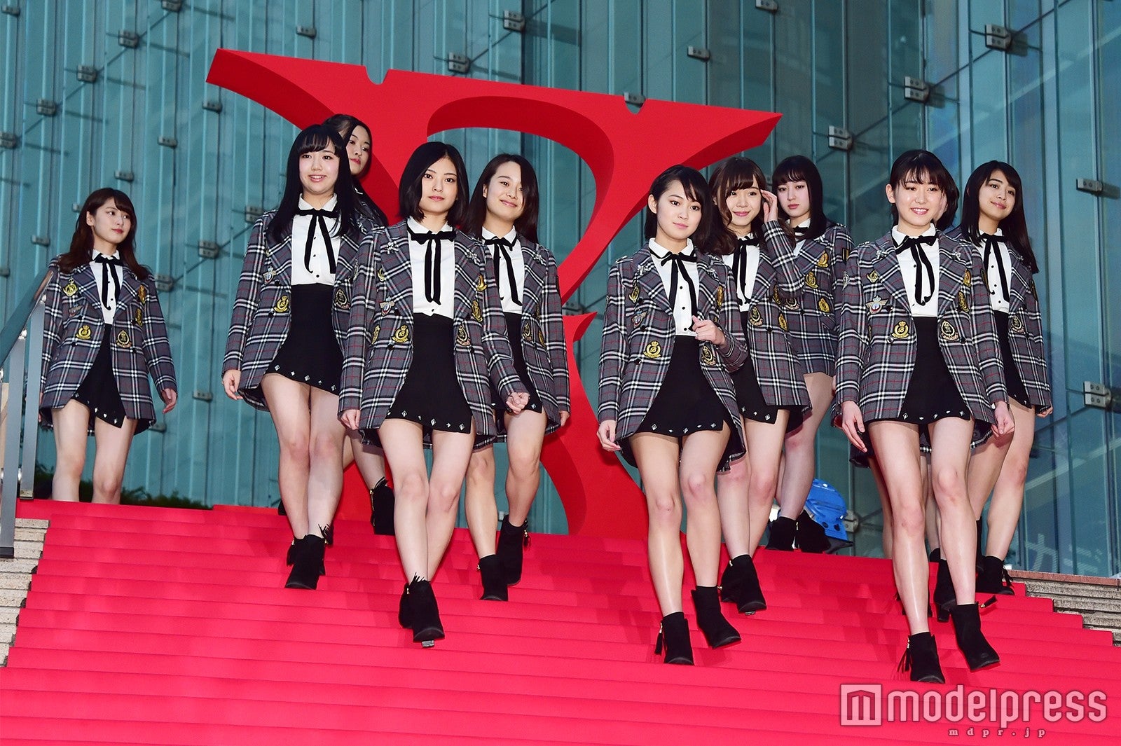 X21 （C）モデルプレス