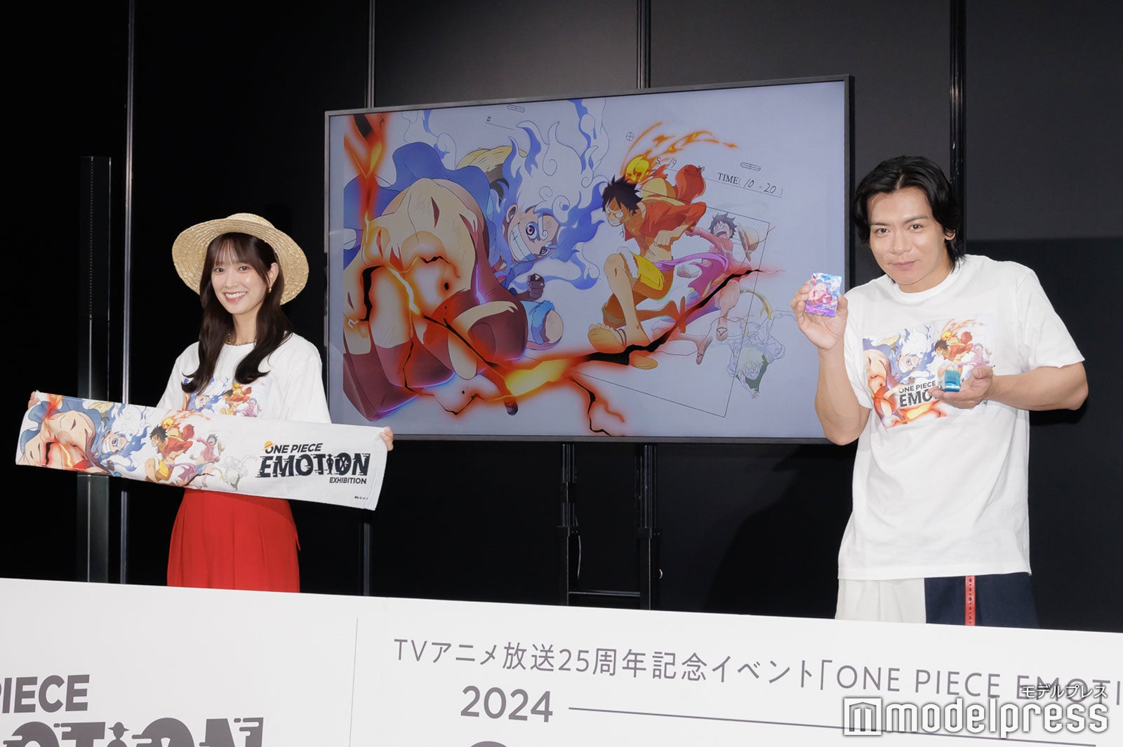 佐々木久美、野田クリスタル（C）モデルプレス