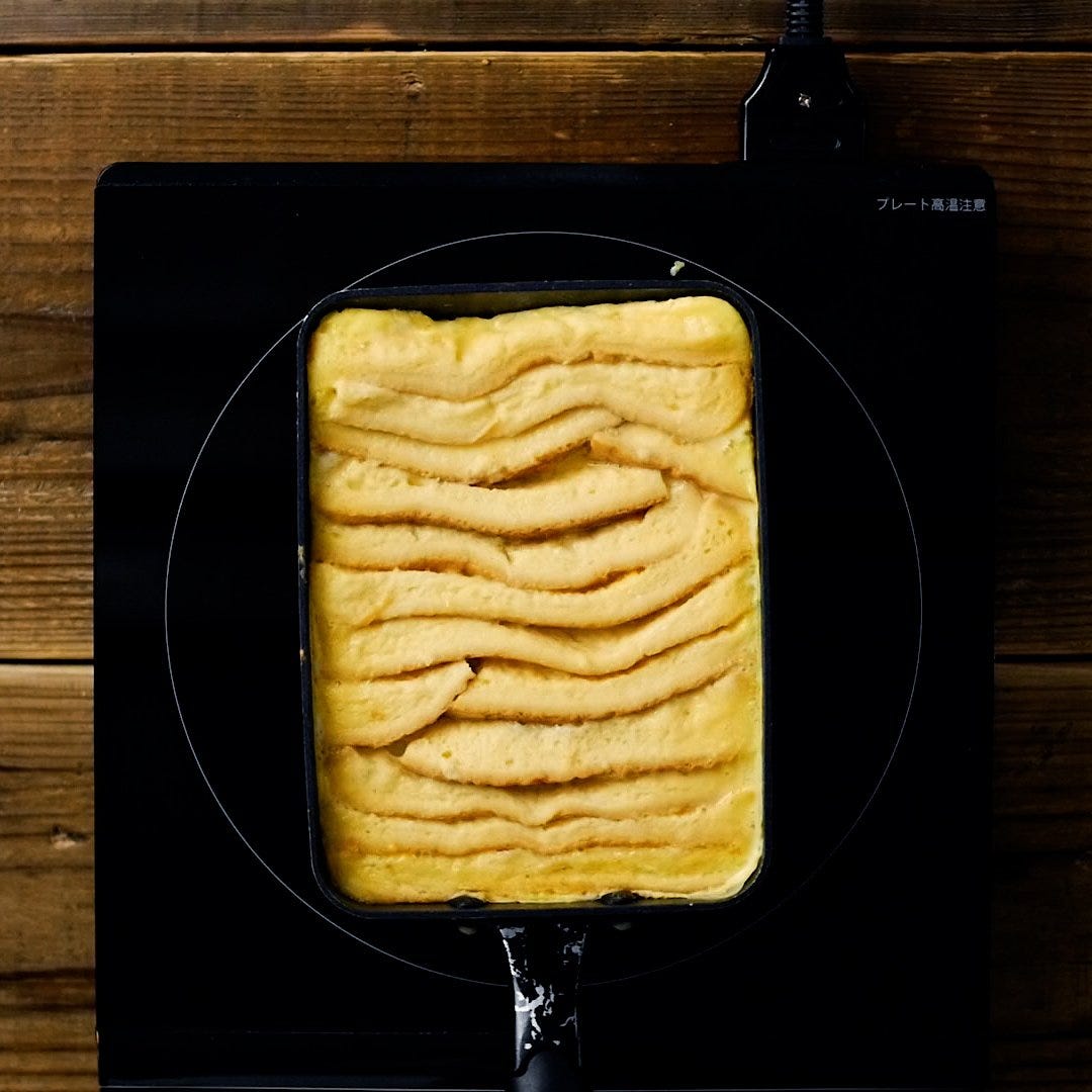 卵焼き器で作る パン耳フレンチトースト モデルプレス