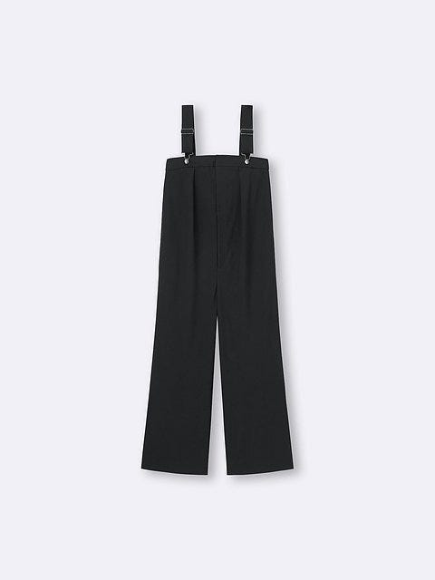 GUのタックサロペットパンツ