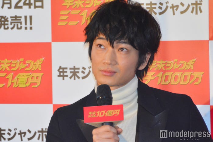 綾野剛 (C)モデルプレス