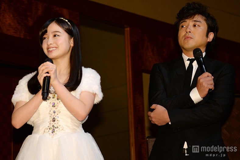 「2014年のヒット人」に選ばれた橋本環奈＆ムロツヨシ