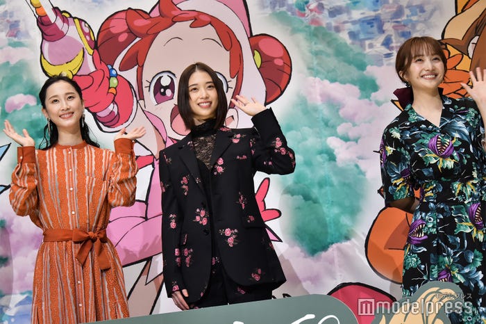 松井玲奈、森川葵、百田夏菜子 (C)モデルプレス