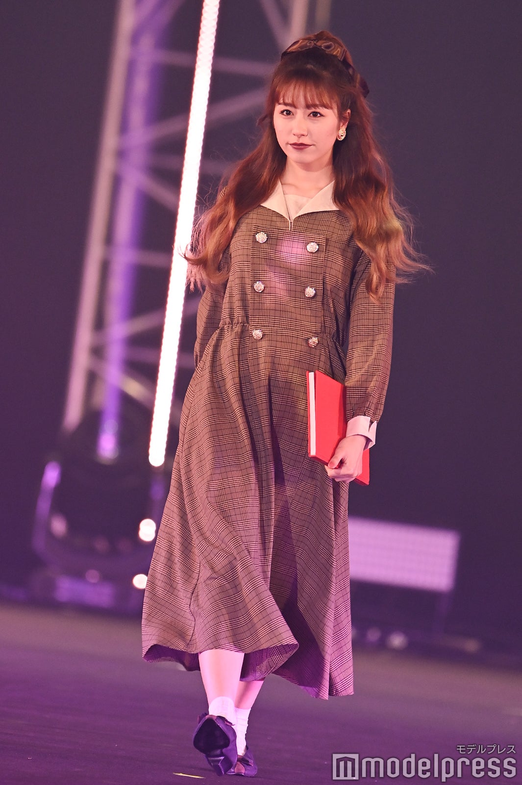 佐々木彩夏（C）モデルプレス